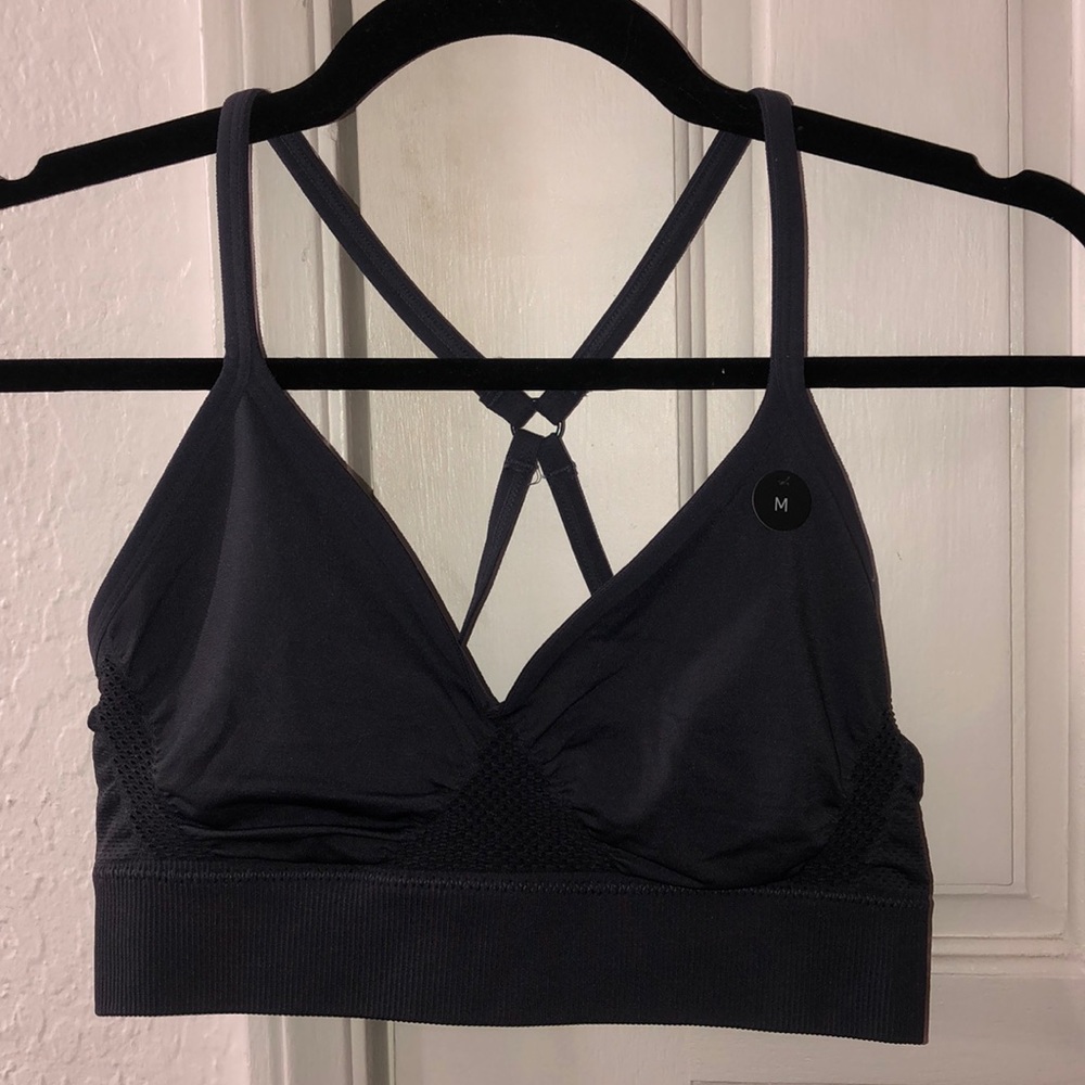 NEW Nike Woman’s Sports Bra